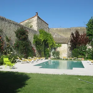 3* Bed & Breakfast Les Jardins De La Livree